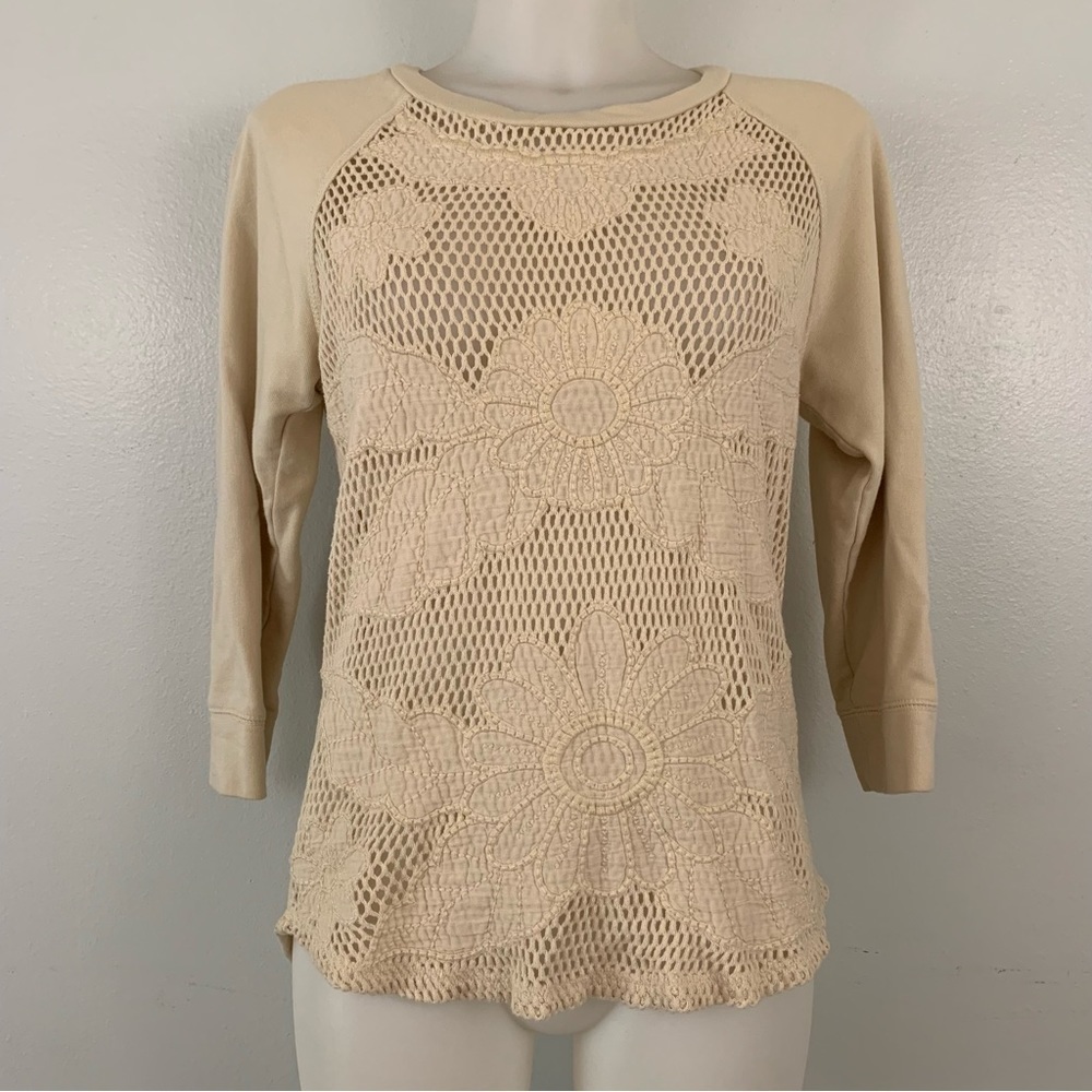 𝅺Lucky Lotus Cream Embroidered Lotus Floral Print Crochet Sweater Size Small
